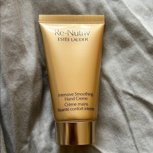 Estée Lauder Re-Nutriv Intensive Smoothing Hand Creme - NWT